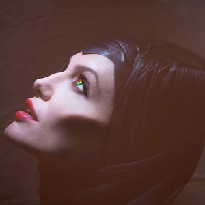 Angelina Jolie Angelina Jolie